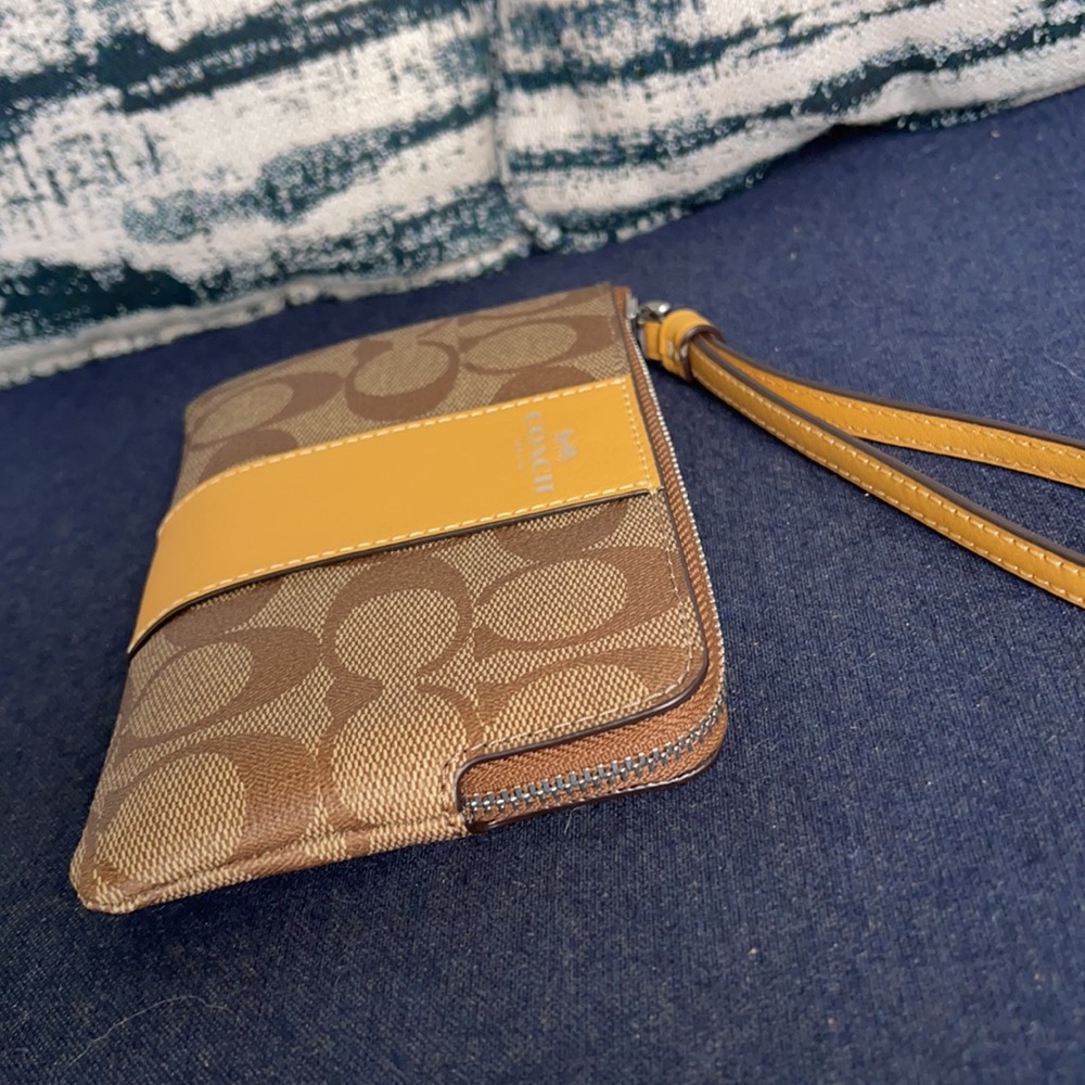 COACH Signature PVC Leather Corner Zip Wristlet - Picture 4 of 16
